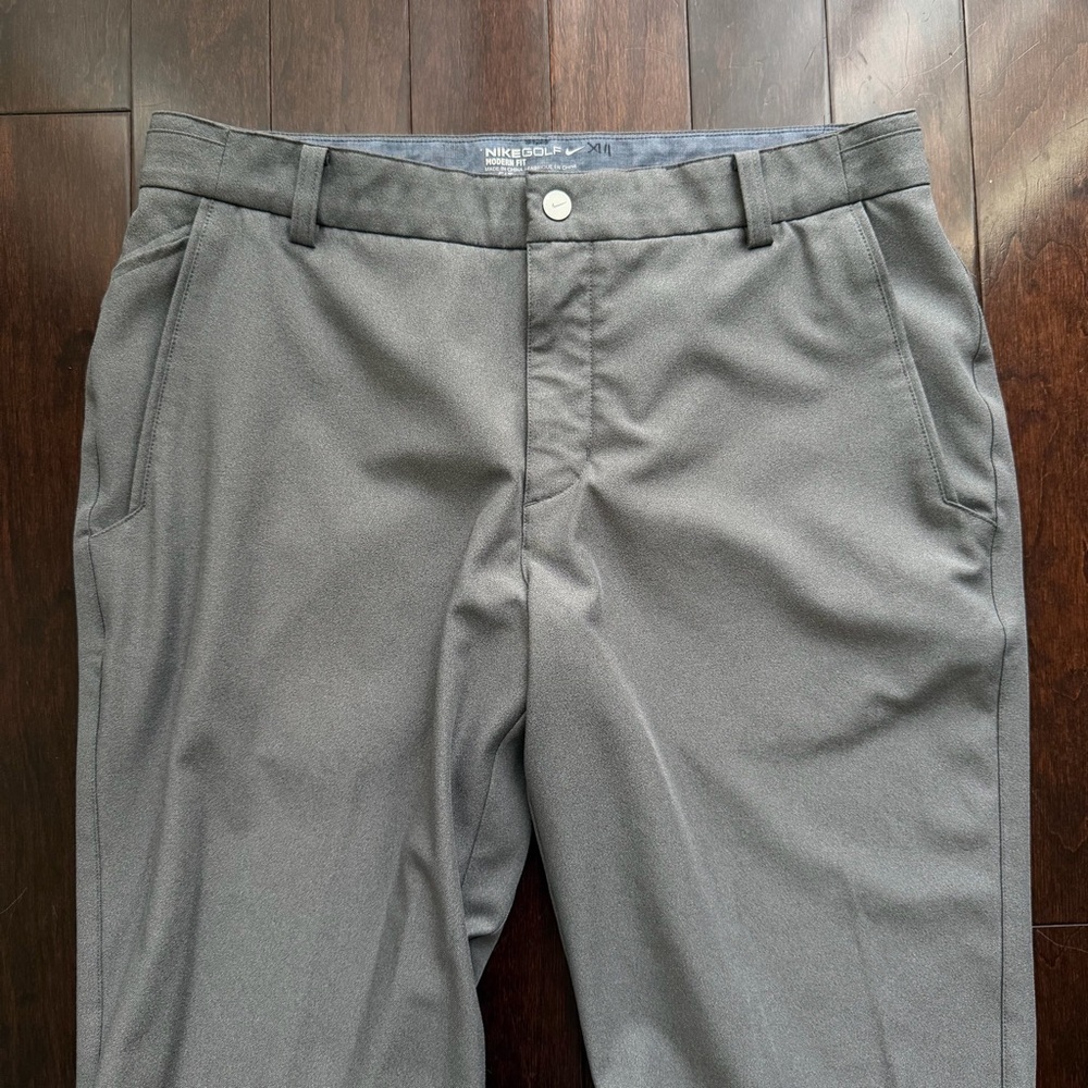 Nike Men's Golf Pants Dri-Fit Size 32x34 Modern Fit Adjustable Ankle Cuffs Gray - Picture 2 of 10